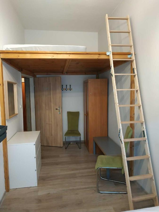Rejtana Street Hostel Wroclaw Exterior photo